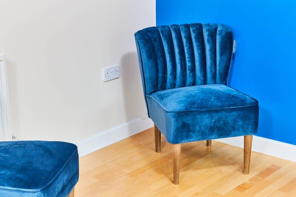 New - The Chique Scandic Cambridge Abode - Parking מראה חיצוני תמונה